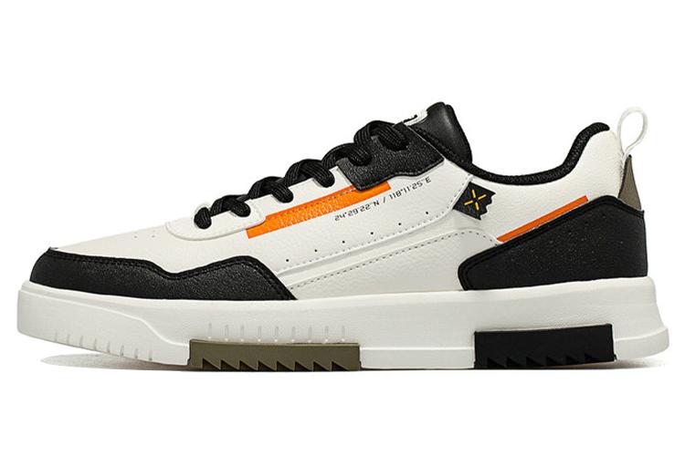 Кроссовки мужские XTEP 879119317061 бежево-черные