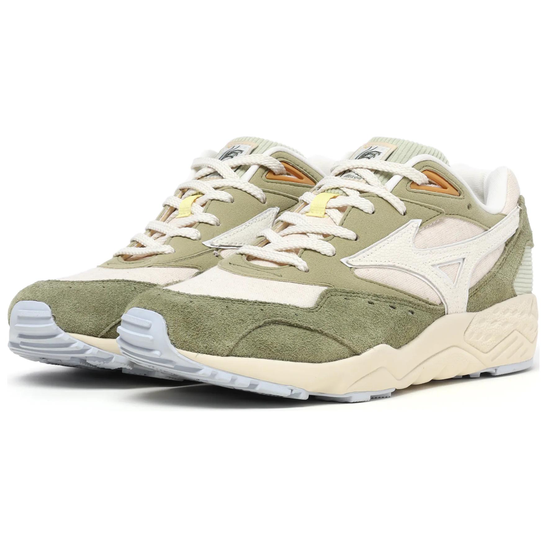 Кроссовки унисекс Mizuno Contender Countryside Pack бежево-зеленые, 39 EU