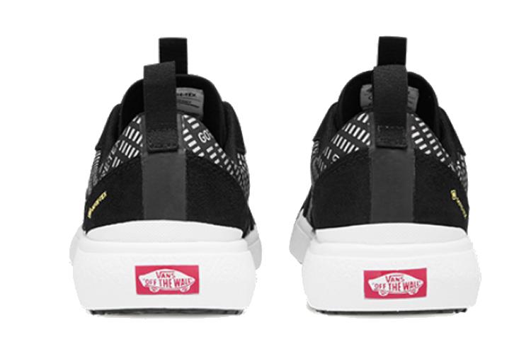 Кроссовки унисекс Vans Ultrarange Exo Goretex белые, черные, 39 EU