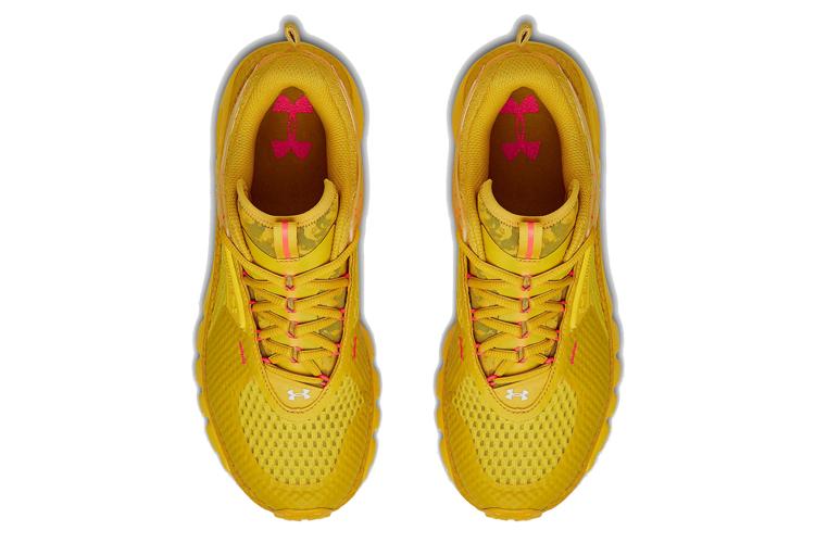 Кроссовки унисекс Under Armour Hovr Summit Urban Txt желтые, 42 EU