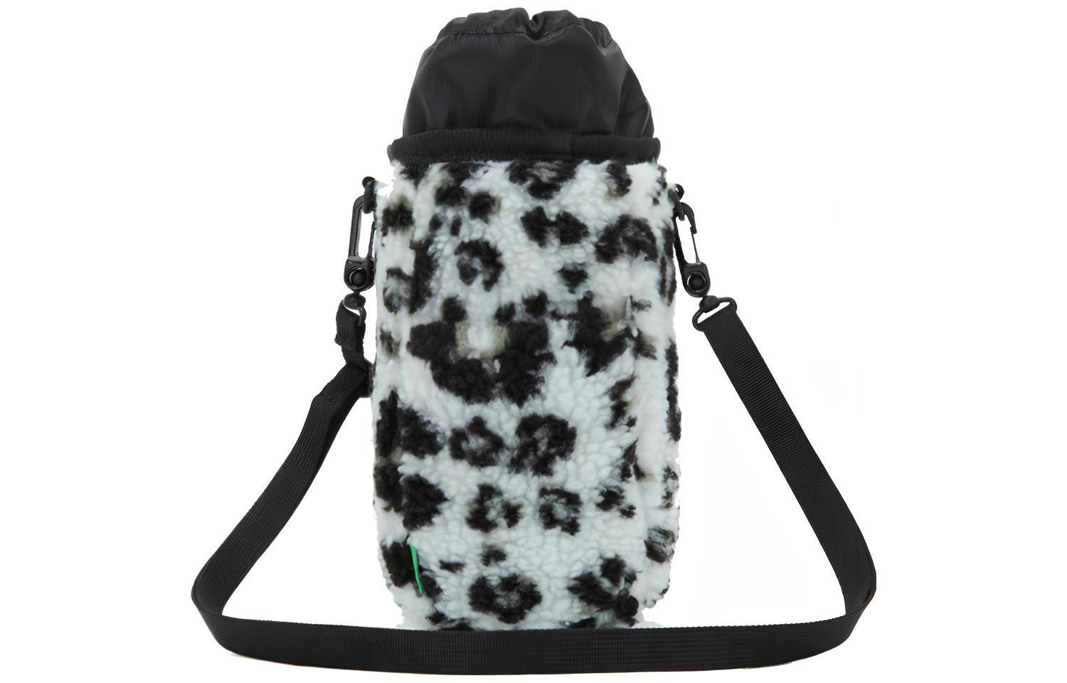 Сумка унисекс THE NORTH FACE NN2PM55K черно-белый леопардовый принт