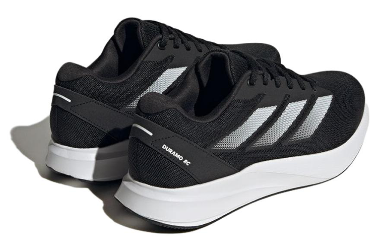 Беговые кроссовки унисекс Adidas Duramo RC черные, 36 2/3 EU