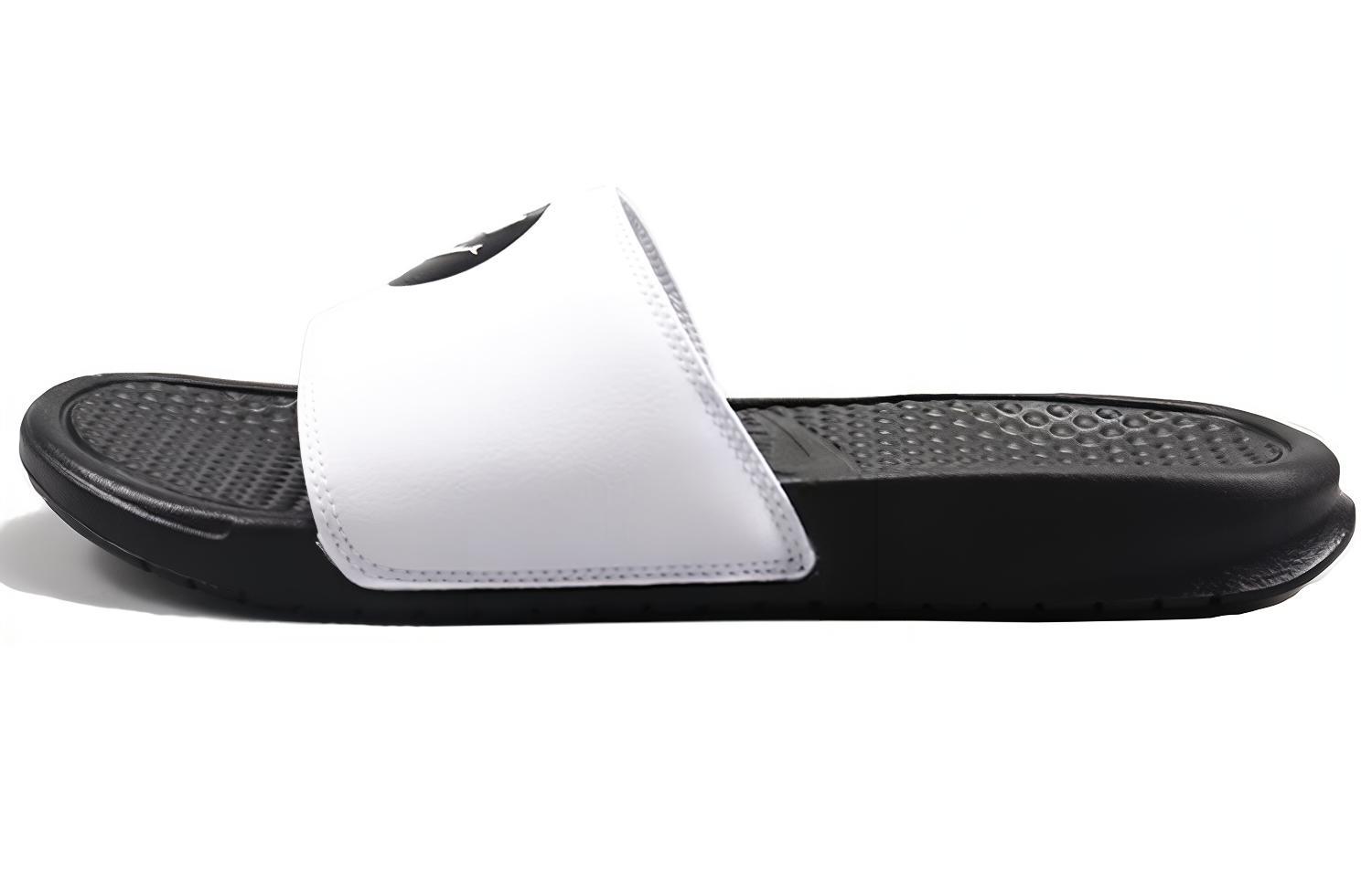 Шлепанцы мужские Nike Jdi черно-белые