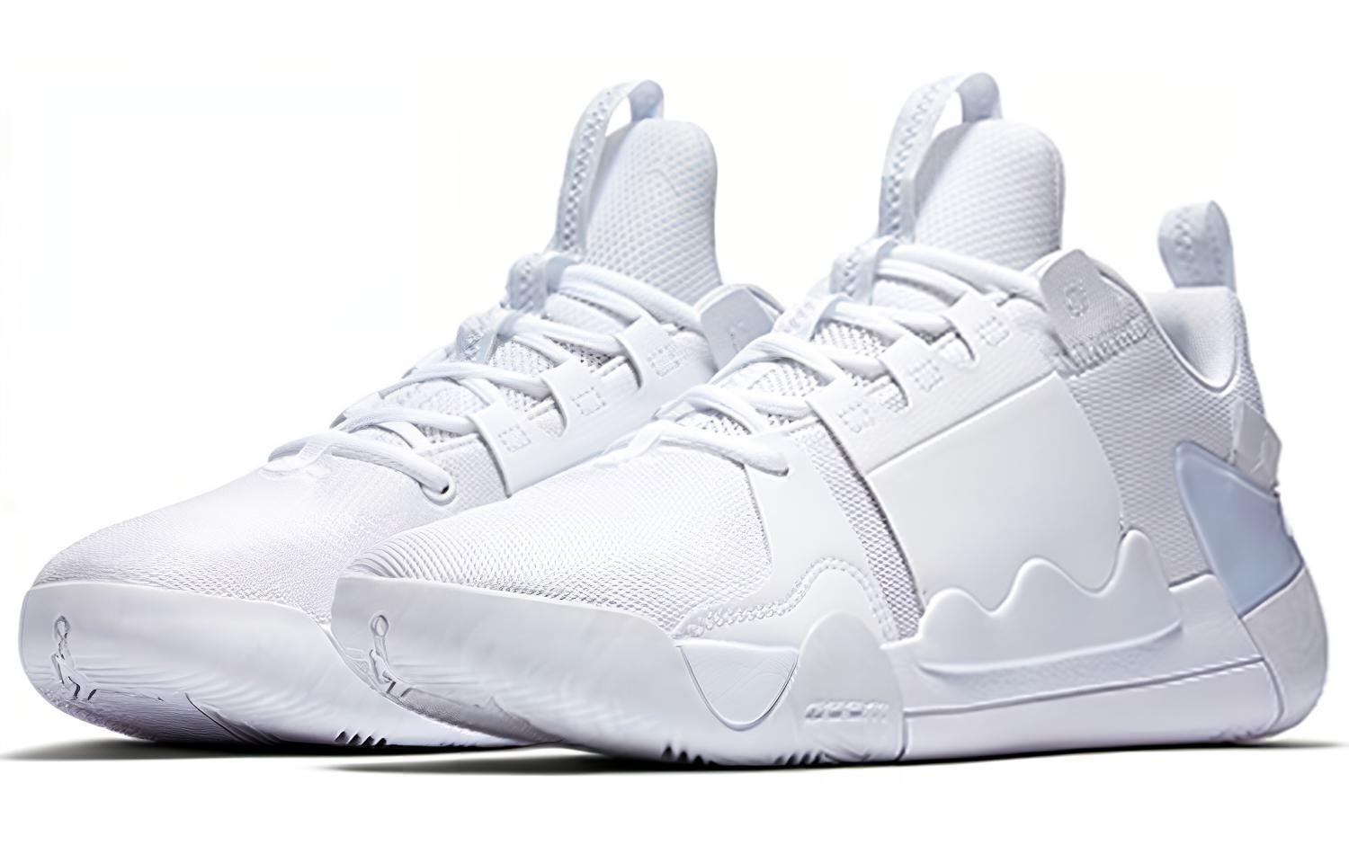 Баскетбольные кроссовки мужские Air Jordan Zoom Zero Gravity PF белые, 44 EU