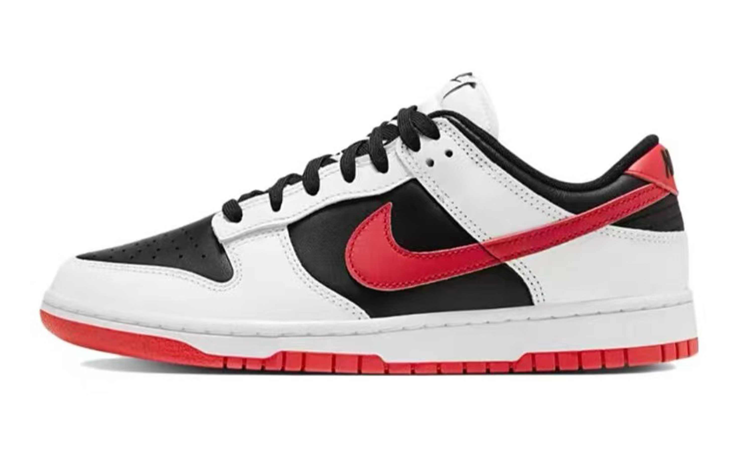 Кроссовки унисекс Nike Dunk Balance красно-золотые, 42 EU