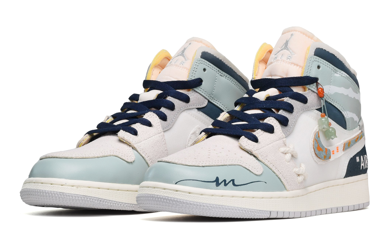 Кеды женские Jordan Air Jordan 1 Mid High-Top серые, белые, синие, 38 EU