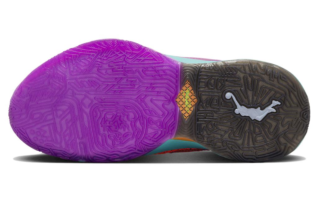 Кроссовки мужские Nike LEBRON 20 TOTAL ORANGE, 44 EU