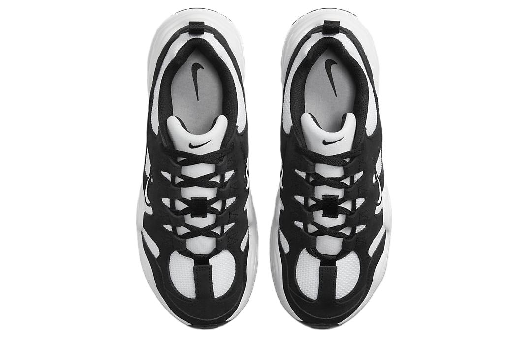 Кроссовки женские Nike Tech Hera белые и черные