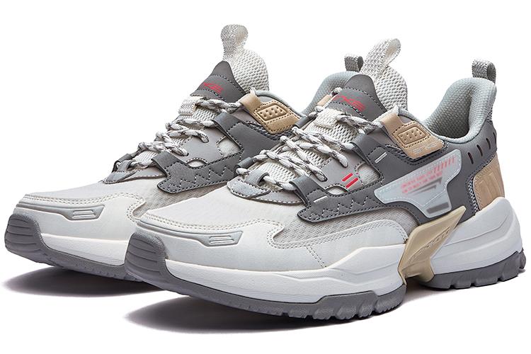 Кроссовки мужские Erke Skywolf белые, 39 EU