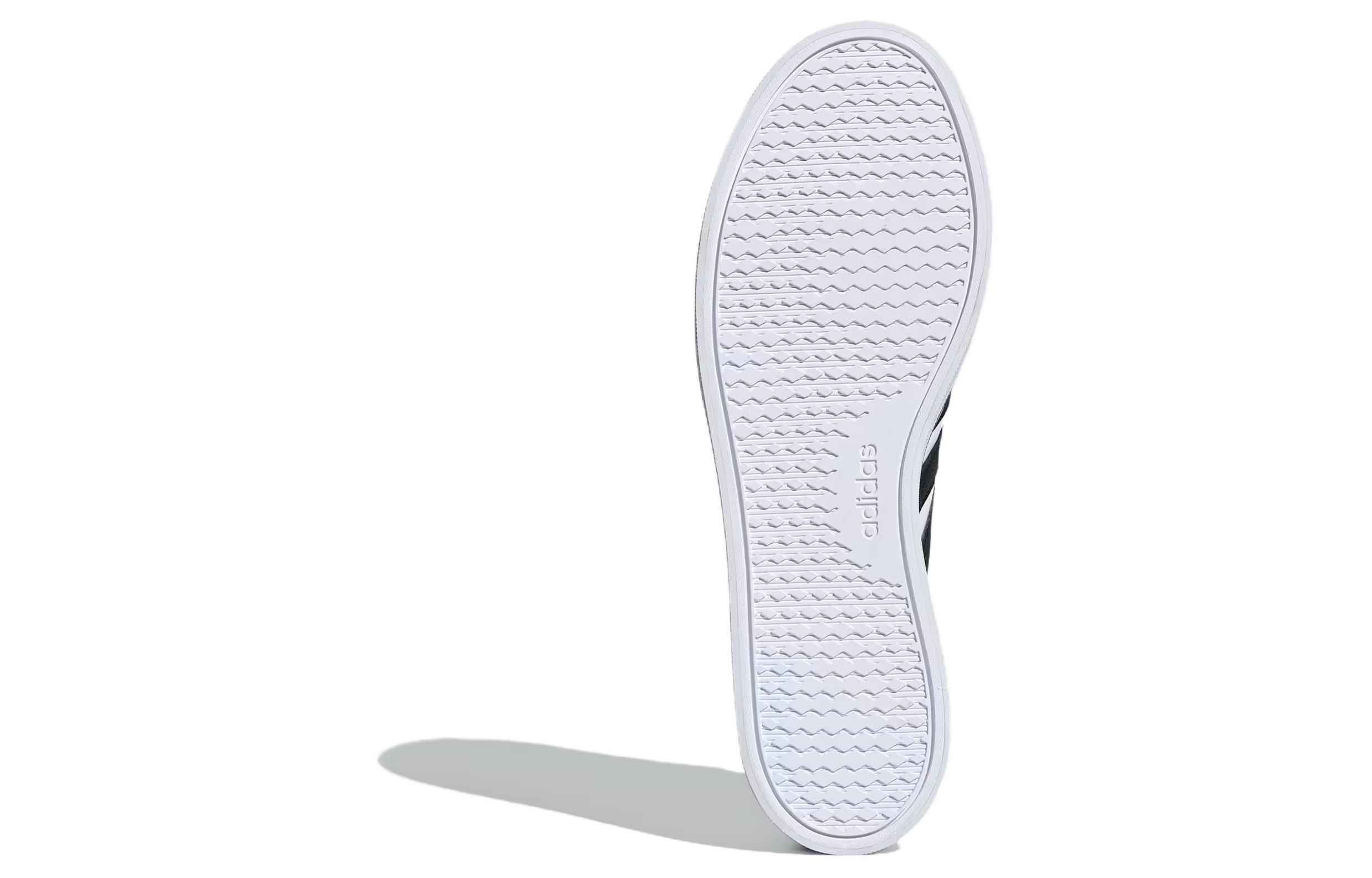 Велотуфли мужские Adidas Bravada белые, черные, 44 2/3 EU