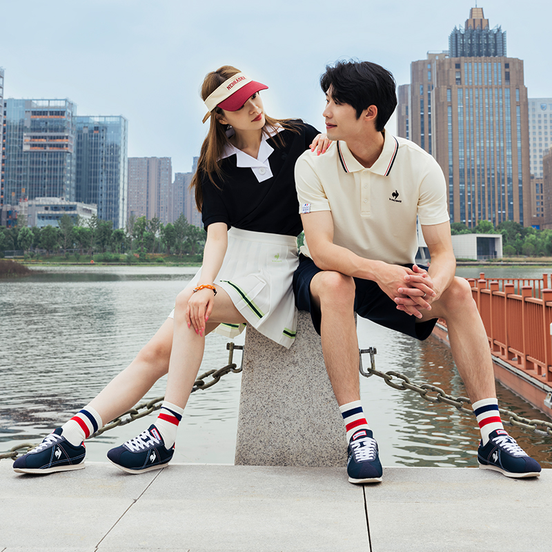 Кроссовки унисекс Le Coq Sportif Cushioning темно-синие, 36 EU