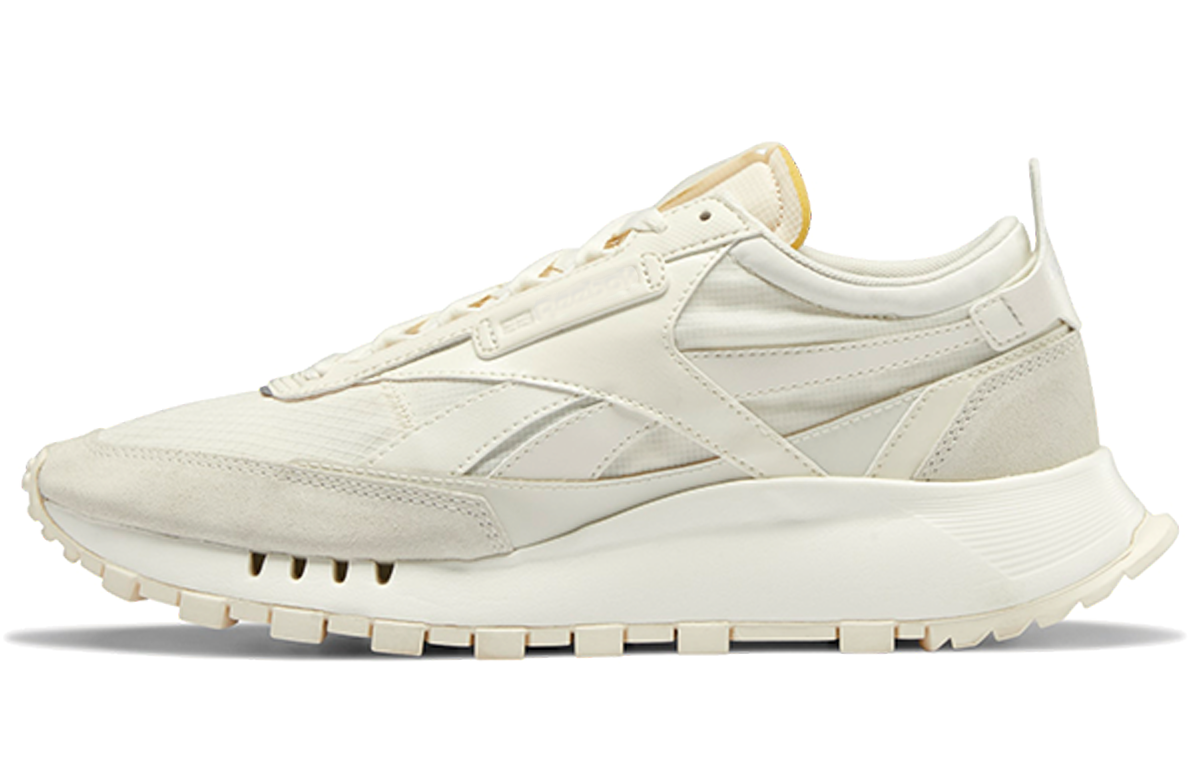 Кроссовки унисекс Reebok Classic Leather Legacy белые, 36.5 EU