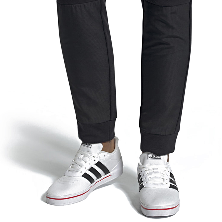 Кроссовки мужские Adidas Neo Heawin белый, черный, красный, 43 1/3 EU