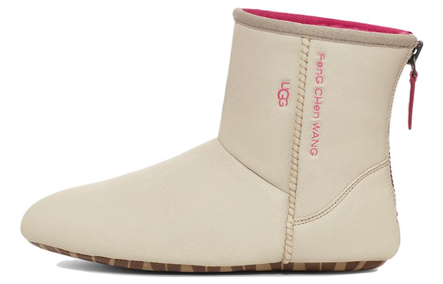 Снежные сапоги женские UGG Feng Chen Wang X светло-розово-бежевые, 36 EU