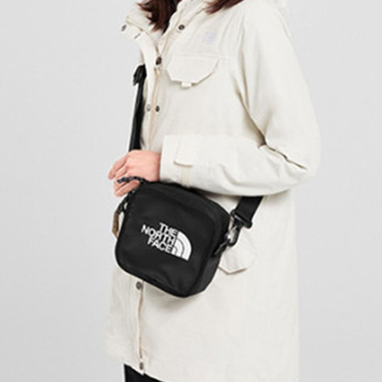 Сумка унисекс The North Face 2.3L Pure Black