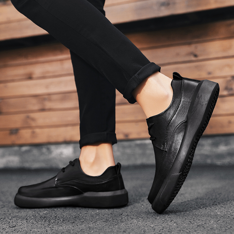 Кроссовки мужские Jeep B10386490B черные, 39 EU