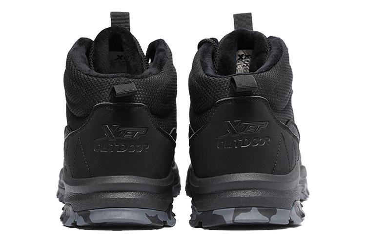 Спортивные ботинки мужские XTEP 979419370023 черные, 39 EU