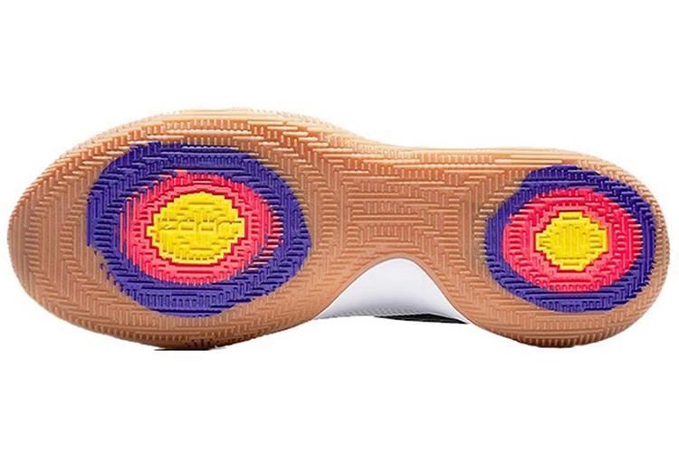 Кроссовки мужские Nike Kyrie 1 Low EP белые, черные, 45 EU