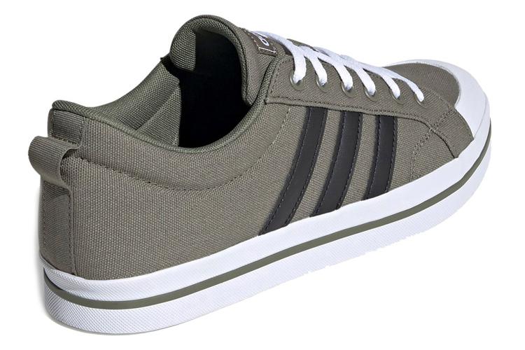 Кроссовки унисекс Adidas Neo Bravada зеленые, 43 1/3 EU