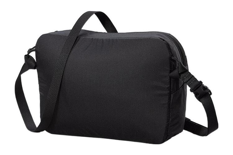 Сумка унисекс Arcteryx X000007973-Black черная