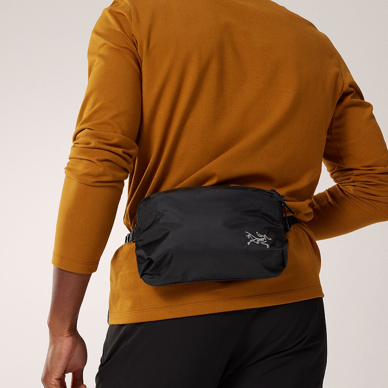 Сумка унисекс Arcteryx X000007973-Black черная