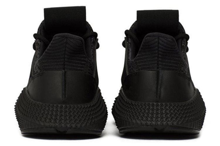 Кроссовки унисекс Adidas Prophere J Core Black Gs, 37 1/3 EU