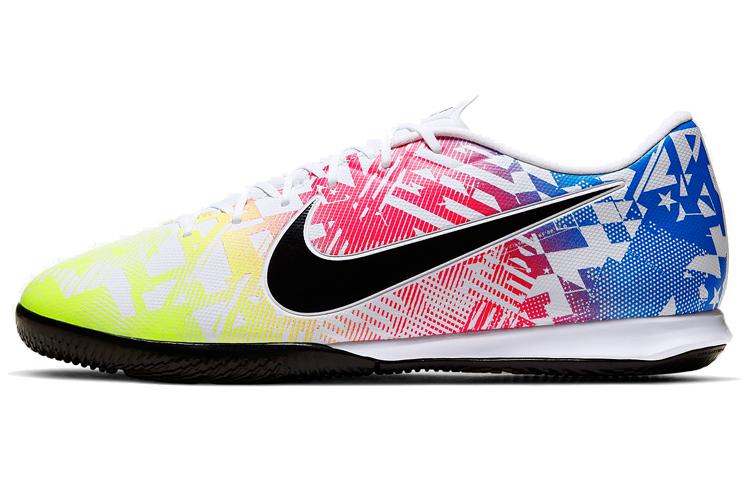 Футбольные бутсы мужские Nike Mercurial Vapor 13 Academy IC белые