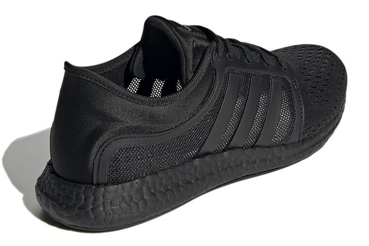 Кроссовки унисекс Adidas CC Rocket Boost 'Triple Black', 44 EU
