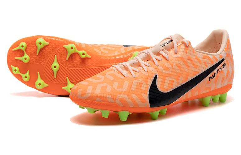 Футбольные бутсы Nike Zoom Vapor 15 Academy Guava Ice Black, 44.5 EU