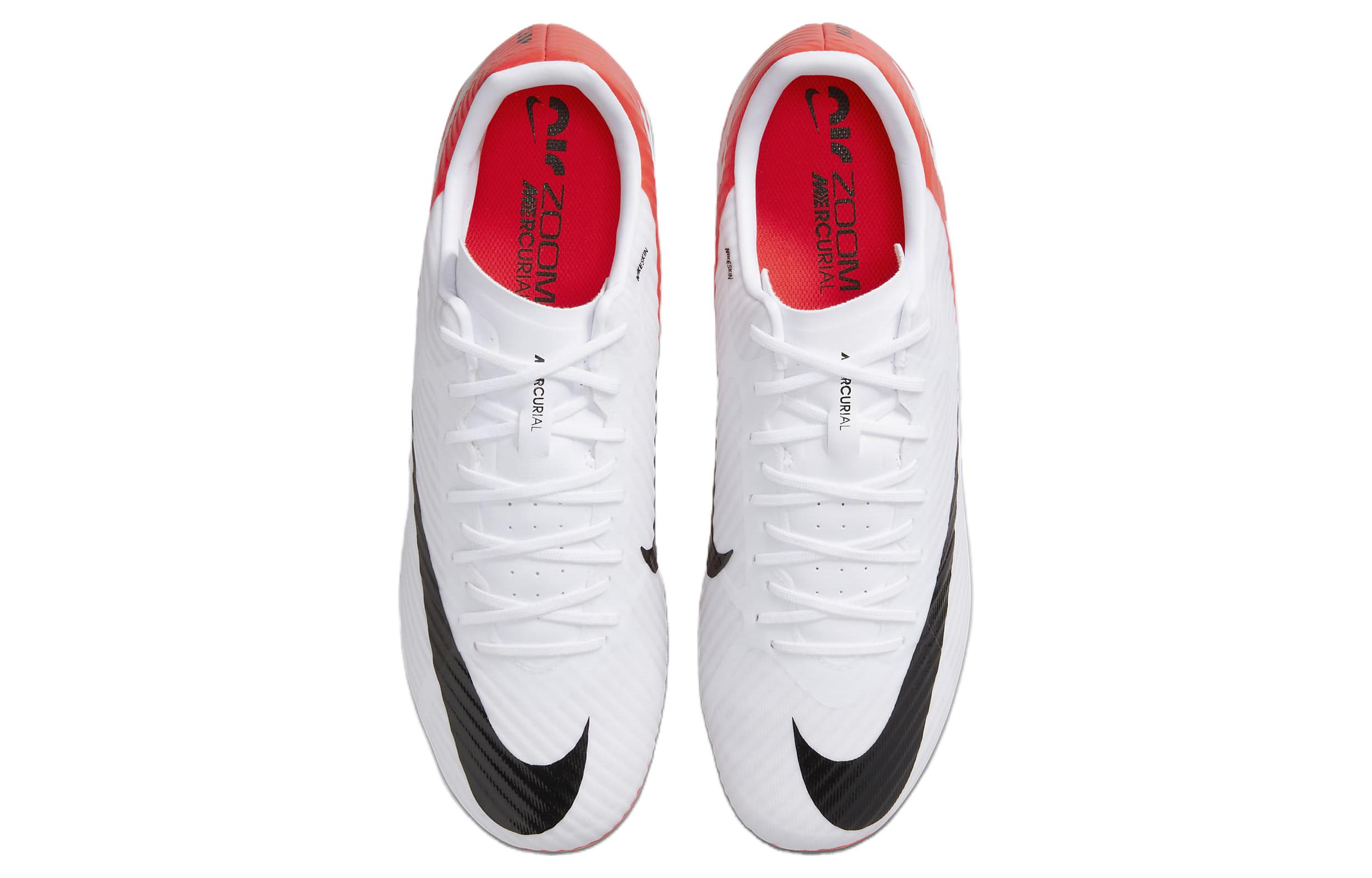 Бутсы унисекс Nike Zoom Vapor 15 Academy FG/MG белые, черные, кримсон, 36.5 EU