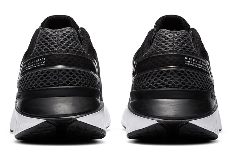 Кроссовки мужские Nike Legend React 3 черные, 44 EU