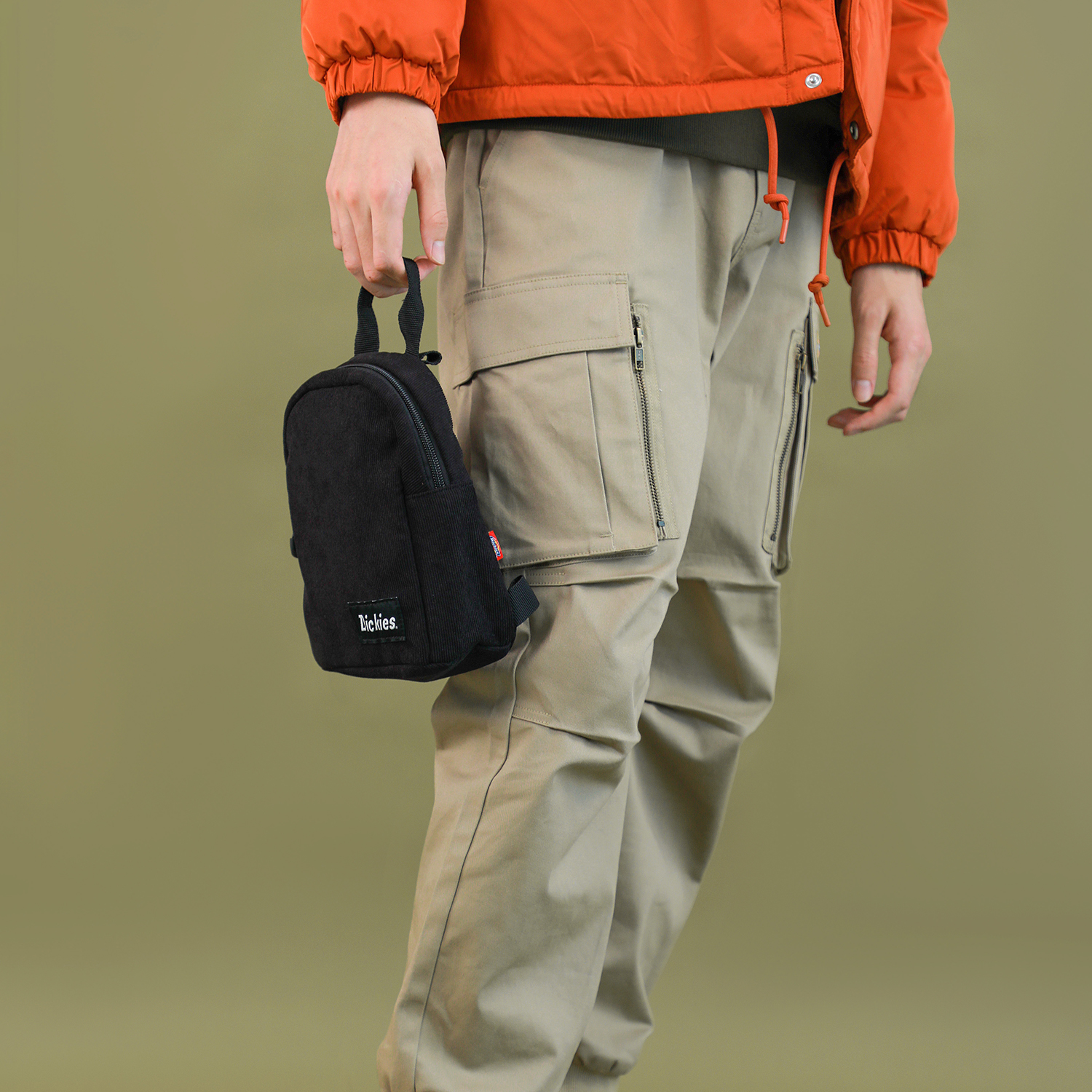 Рюкзак унисекс Dickies Corduroy Mini Backpack черный