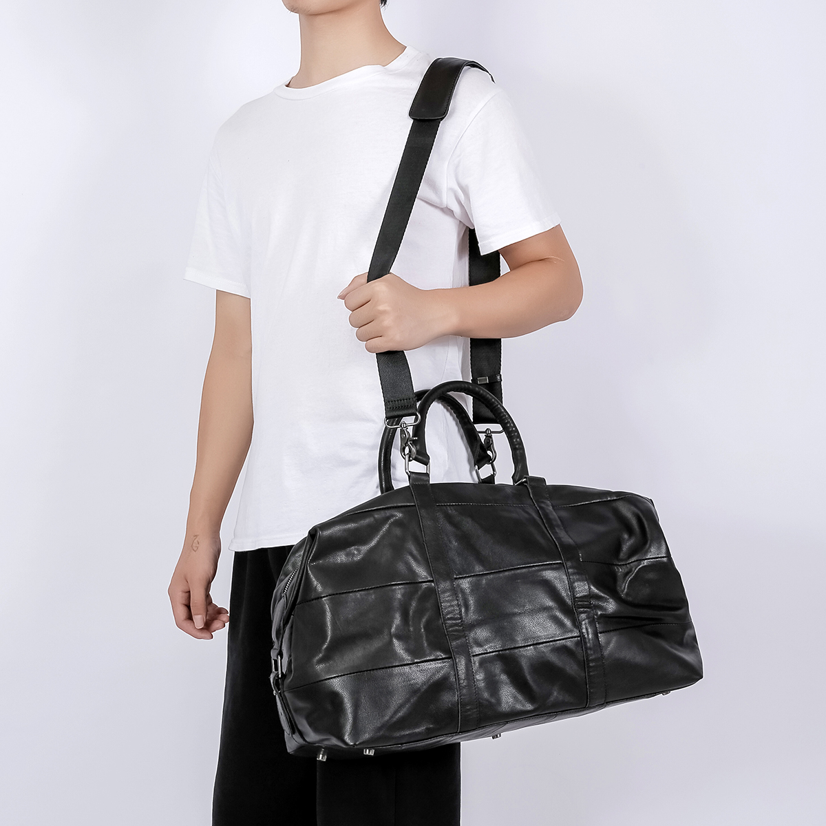 Сумка унисекс Ace Paul A-452127 черная