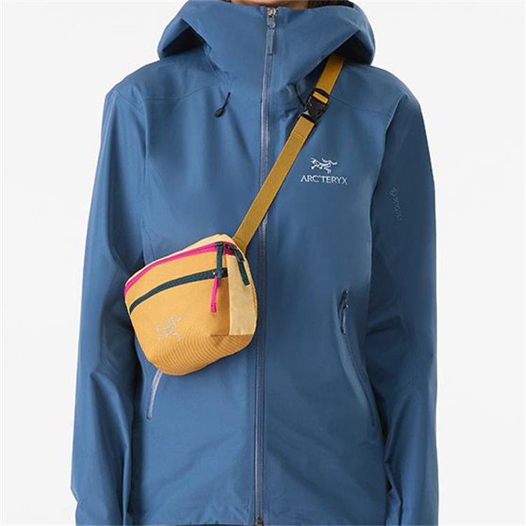 Рюкзак женский Arcteryx 1L Mountaineering Bag желтый
