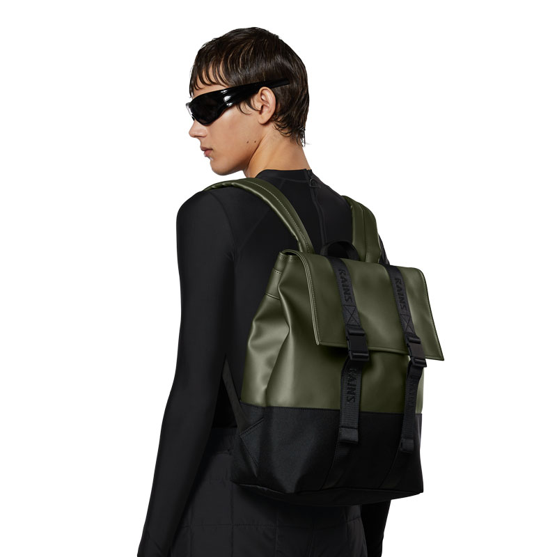 Рюкзак унисекс Rains Large черный