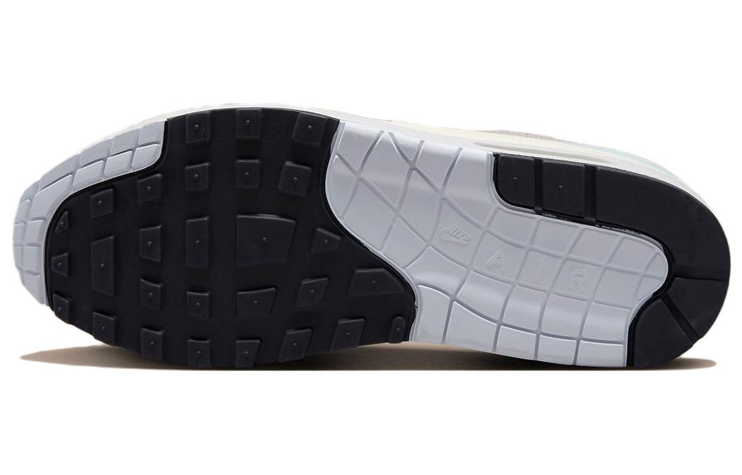 Кроссовки унисекс Nike Air Max 1 Premium Hangul Day