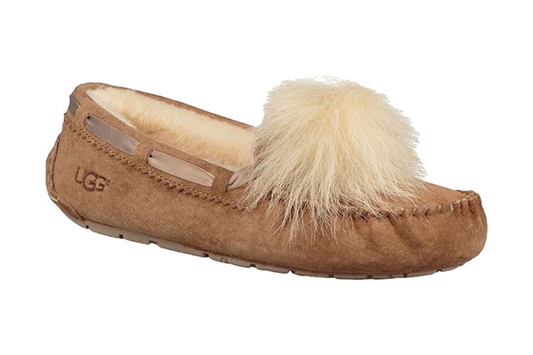 Мокасины женские UGG Dakota Pom Pom Slip On коричневые, 36 EU
