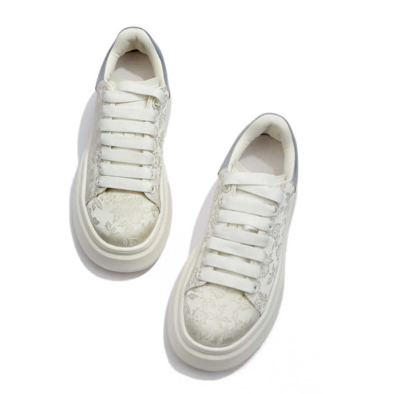 Кеды женские CENTRAL&KITTY XZ3965 серебристые, 35 EU