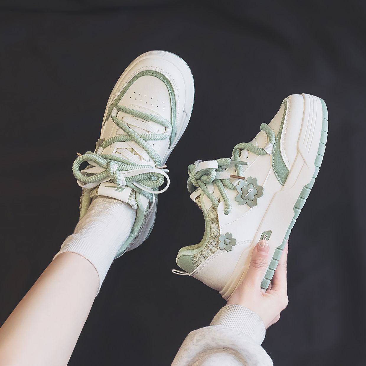 Кеды женские Warrior WXY-J888Z/ бежево-зелёные, 38 EU