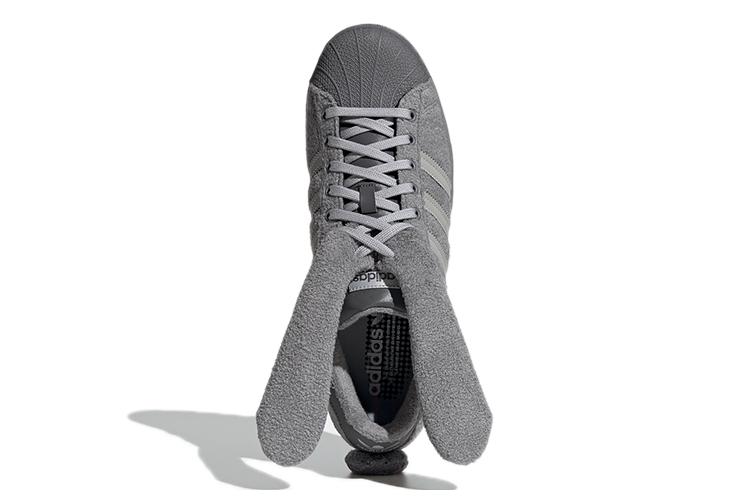 Кеды унисекс Adidas Superstar Melting Sadness Bunny серые, 47 1/3 EU