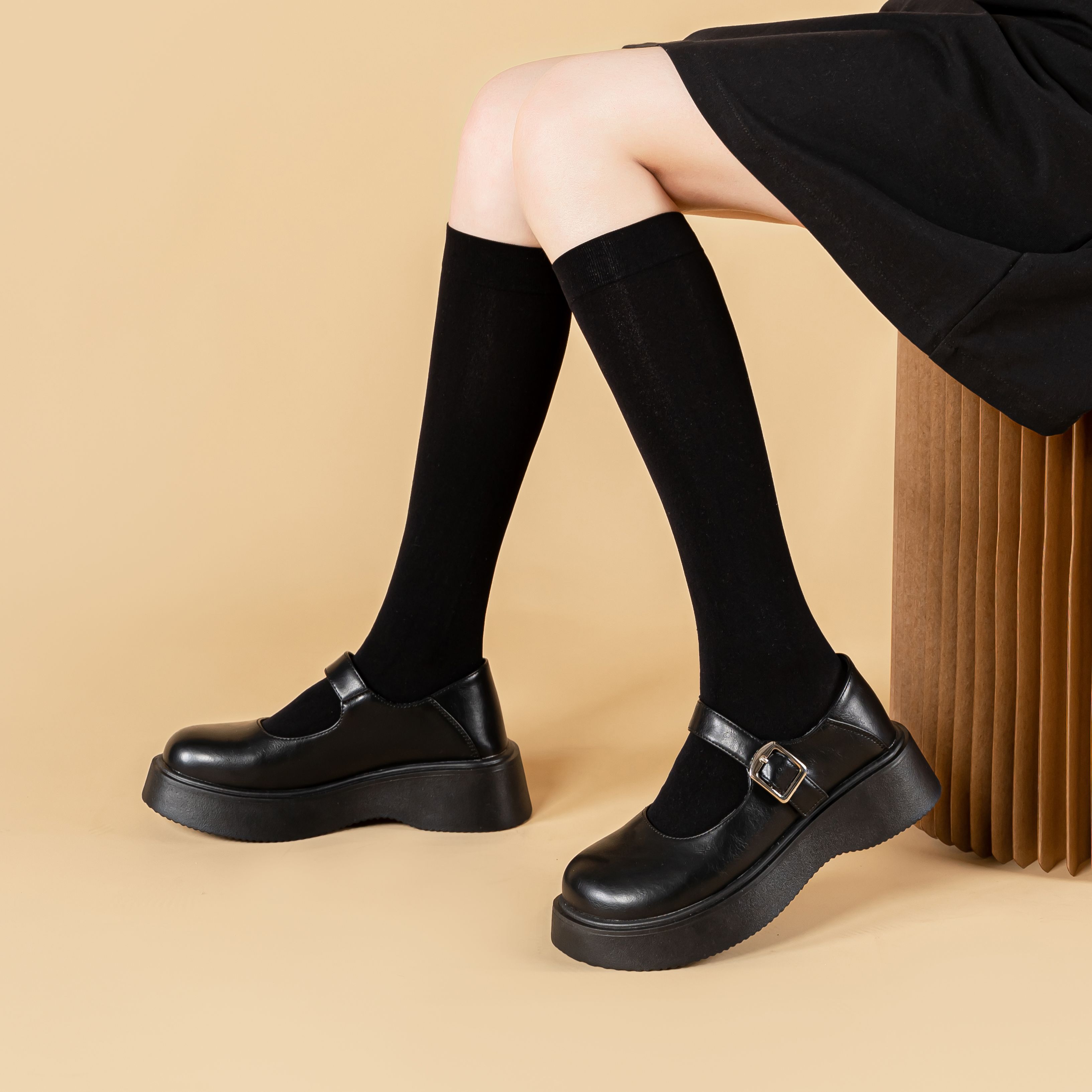 Платформенные туфли женские WARRIOR Mary Jane черные, 40 EU