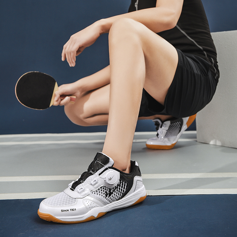 Кроссовки унисекс Binary WDSM-92212 черные, 35 EU