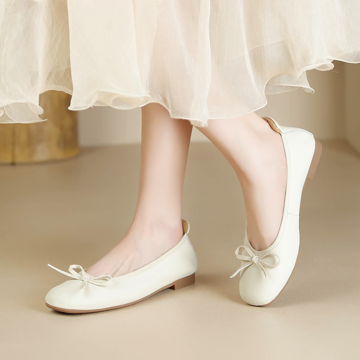 Балетки женские ZHR BK105 бежевые, 38 EU