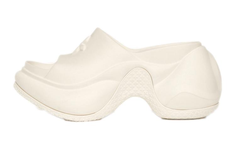 Шлепанцы женские SMFK Compass молочно-белые