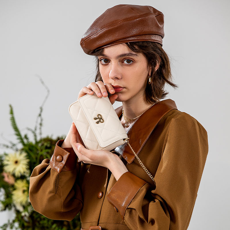 Сумка женская VANESSA HOGAN Mini ecru