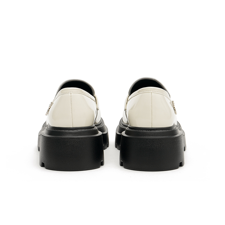 Лоферы женские MASOOMAKE MEA1XZ9971A, pearl white, 36 EU