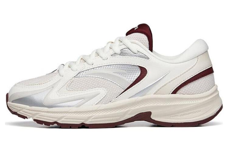 Кроссовки женские Anta AT952 грязно серые