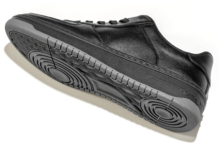 Спортивные кеды мужские LEAVELAND E202801 черные, 40 EU