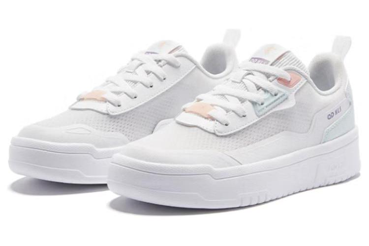 Спортивные кеды женские QIAODAN XM26220510 белые и зелёные, 36 EU