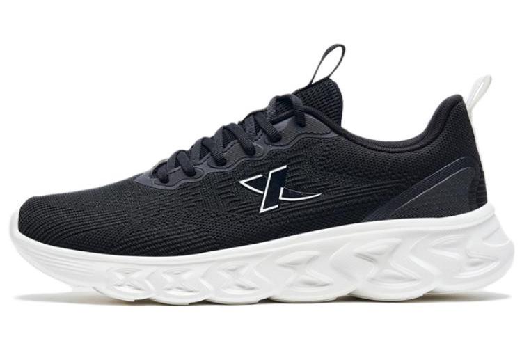 Кроссовки мужские XTEP 877319110005/ черно-белые, 42 EU